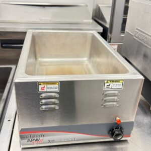 APW Wyott W-3Vi Wyott Full Size Pan Food Warmer - 120V/1200W